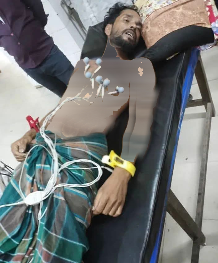 তালতলীতে বিদ্যুৎস্পৃষ্টে ছেলের মৃত্যু, বাবা হাসপাতালে ভর্তি।