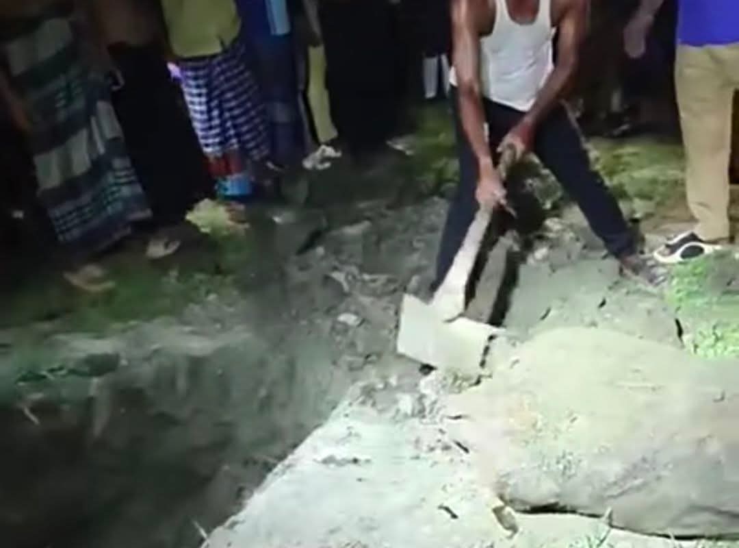 মির্জাপুরে নদীর ব্রিজের নিচে অন্তঃসত্ত্বা নারীর লাশ উদ্ধার