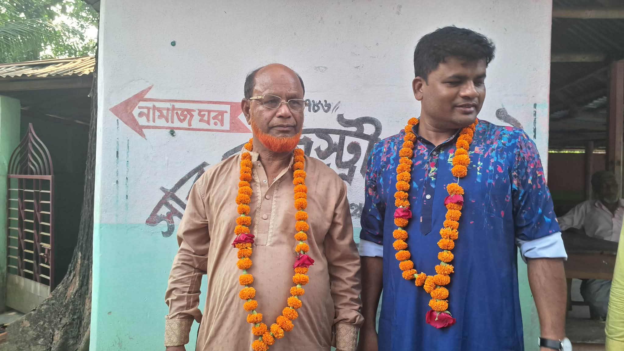 তেতুলিয়ায় দলিল লেখক সমিতির দ্বিবার্ষিক নির্বাচনে সামসুল হক সভাপতি ও গোলাম রাব্বানি বিজয়ী