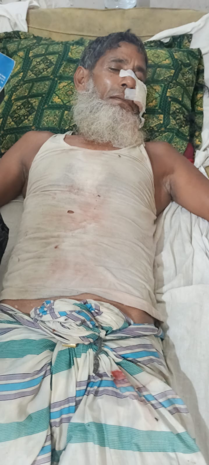 হেফজখানা নির্মাণ কাজে সন্ত্রাসী হামলা, বীর মুক্তিযোদ্ধার সন্তানসহ আহত একাধিক