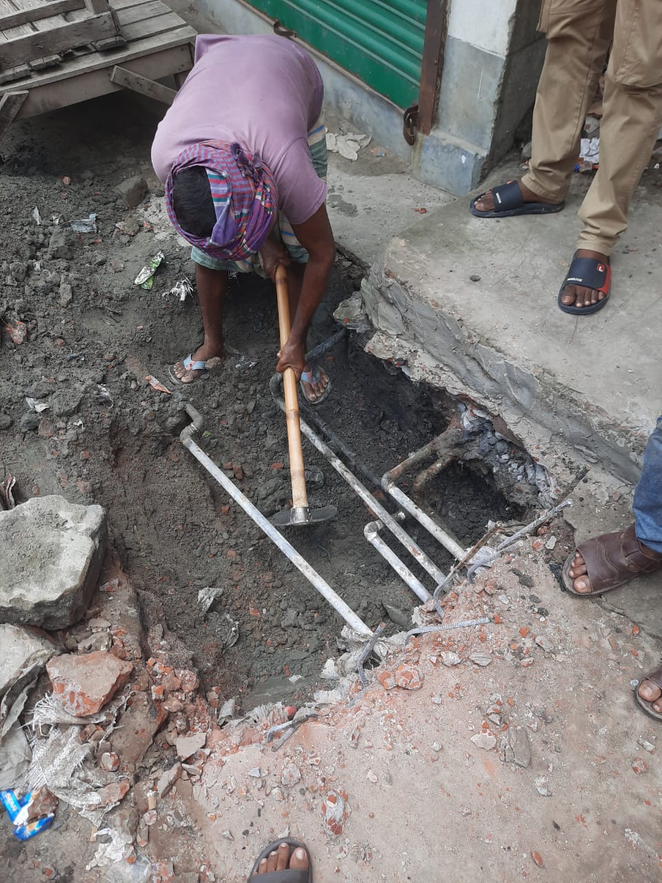 মির্জাপুরের গোড়াইয়ে তিতাস গ্যাসের মোবাইল কোর্ট, ৮ জনকে ৪ লাখ ৫৫ হাজার টাকা জরিমানা
