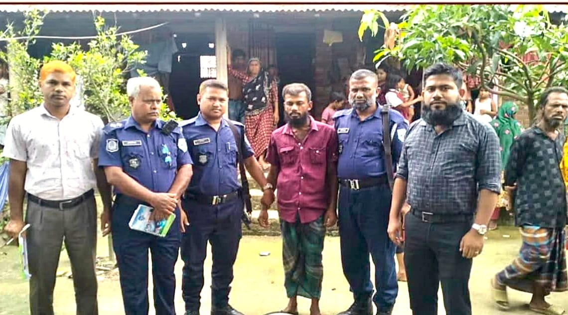 দিনাজপুর কাহারেল ভ্রাম্যমানে আইনে জরিমানা ও কারাদণ্ড