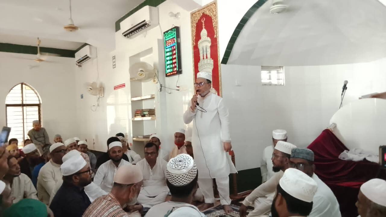 ঝালকাঠিতে ড. জিয়াউদ্দিন হায়দারের নিয়োগে দোয়া ও মিলাদ