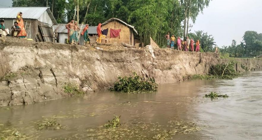 কালজানি নদীর ভাঙন আতঙ্কে দুই গ্রামের মানুষ