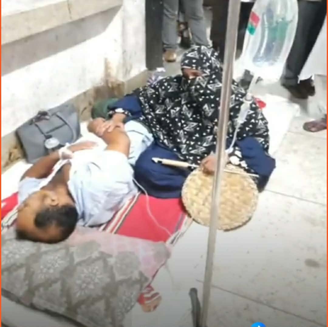 বাংলাবান্ধায়  ইউপি সদস্যের ওপর সন্ত্রাসী হামলা মামলা দায়ের 