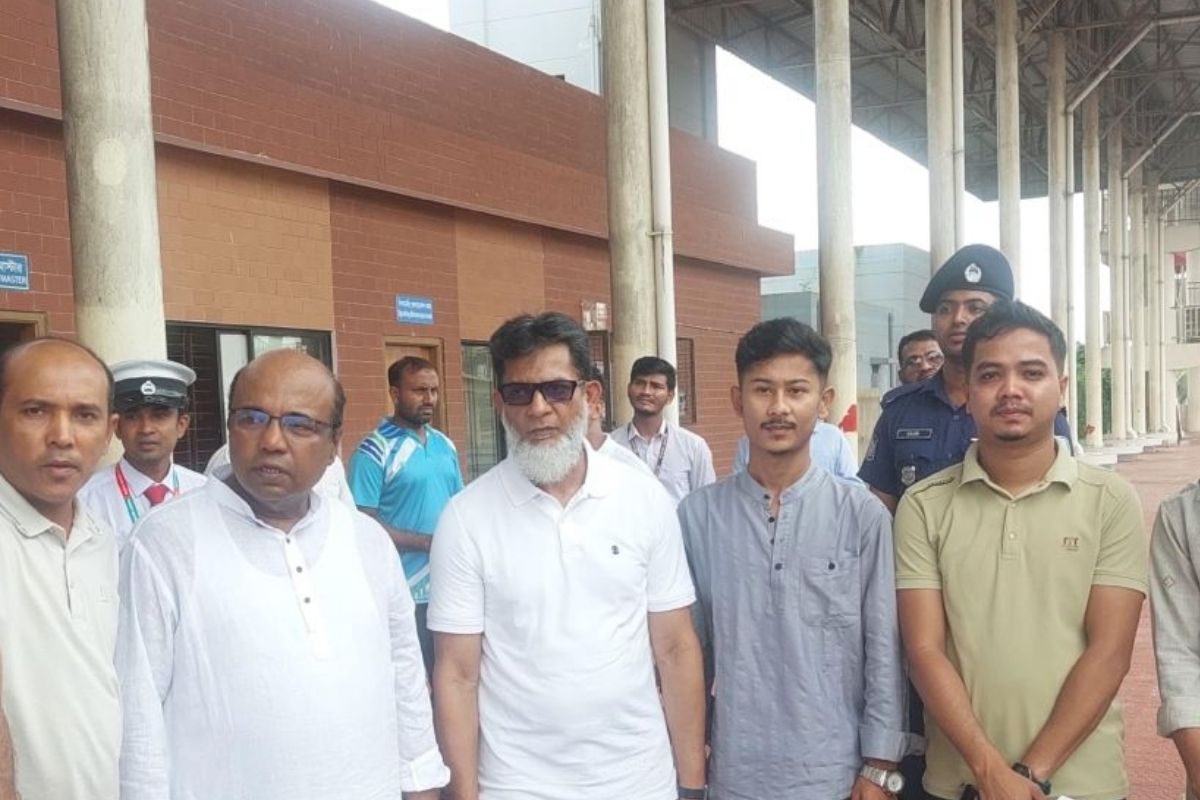 ঢাকা–কক্সবাজার রুটে নতুন একজোড়া আন্তঃনগর ট্রেন চলতি মাসেই আইকনিক রেলস্টেশনের পরিচালনায় আসছে বেসরকারি প্রতিষ্ঠান